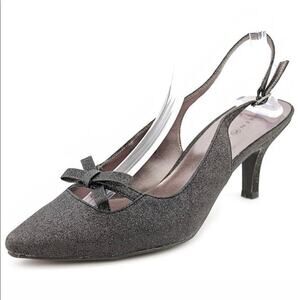 NWOT Karen Scott Georgette Glitter Slingback Pumps in Metallic Grey 6 US